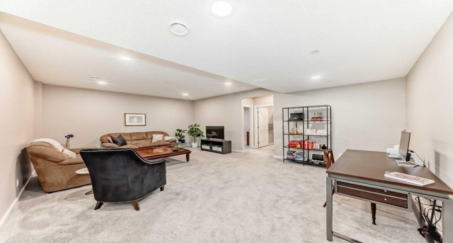 277 Lucas Avenue, Calgary, Alberta T3P 1S3, 2 Bedrooms Bedrooms, ,3 BathroomsBathrooms,Residential,For Sale,Lucas,A2303719