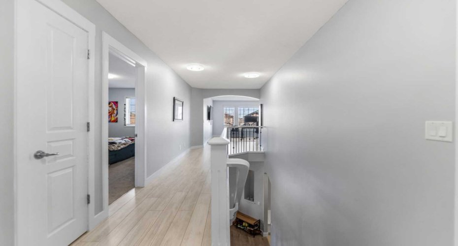 328 RainBow Falls Way, Chestermere, Alberta T1X 1W5, 4 Bedrooms Bedrooms, ,4 BathroomsBathrooms,Residential,For Sale,RainBow Falls,A2303773