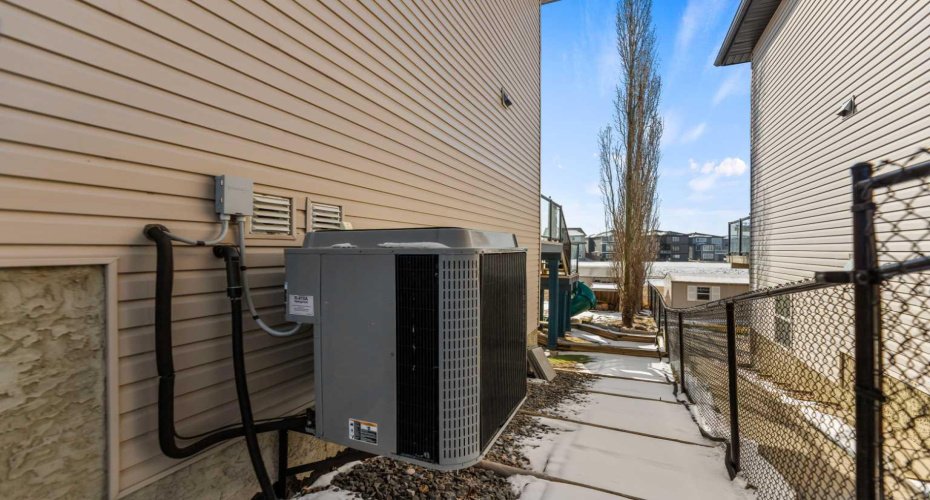 328 RainBow Falls Way, Chestermere, Alberta T1X 1W5, 4 Bedrooms Bedrooms, ,4 BathroomsBathrooms,Residential,For Sale,RainBow Falls,A2303773