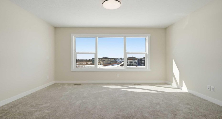 302 Kinniburgh Loop, Chestermere, Alberta T1X 3C3, 6 Bedrooms Bedrooms, ,4 BathroomsBathrooms,Residential,For Sale,Kinniburgh,A2289506