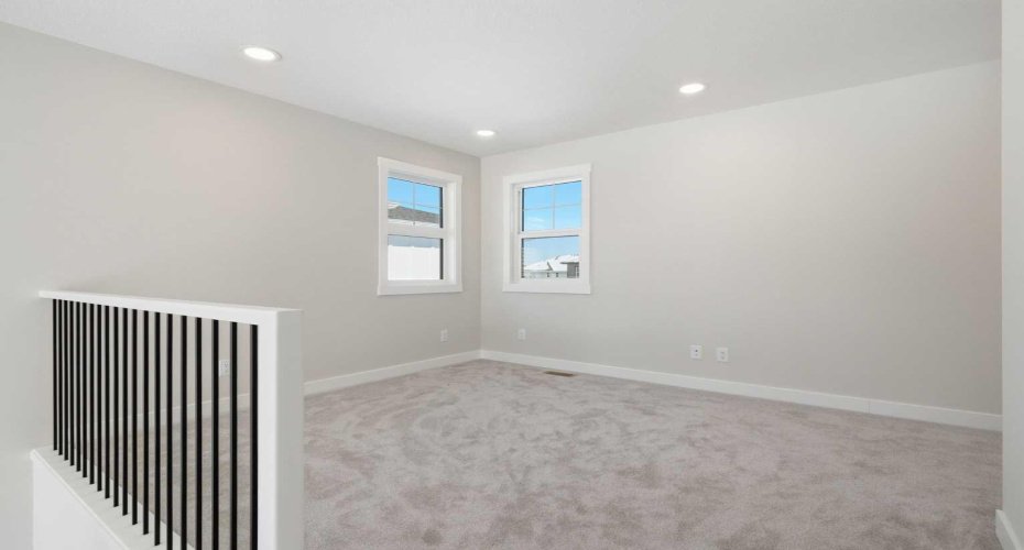 302 Kinniburgh Loop, Chestermere, Alberta T1X 3C3, 6 Bedrooms Bedrooms, ,4 BathroomsBathrooms,Residential,For Sale,Kinniburgh,A2289506