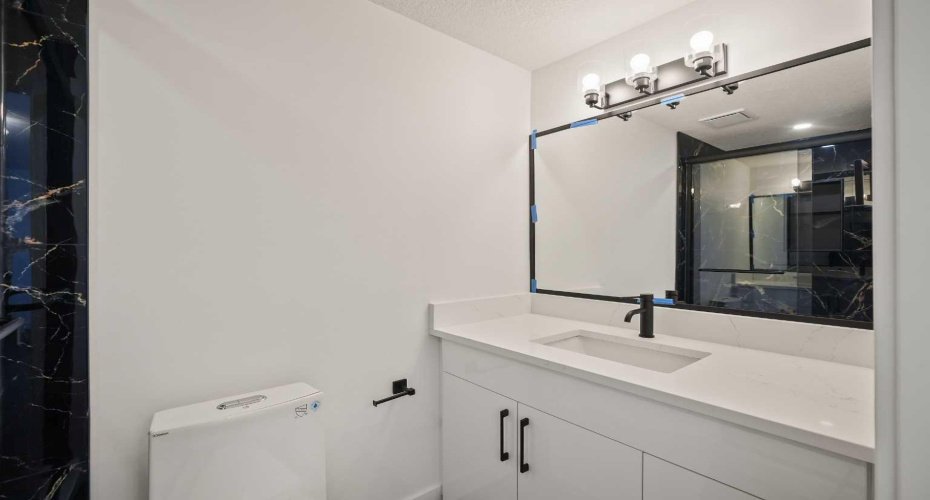 6404 24 Avenue, Calgary, Alberta T1Y 3T8, 4 Bedrooms Bedrooms, ,4 BathroomsBathrooms,Residential,For Sale,24,A2290287