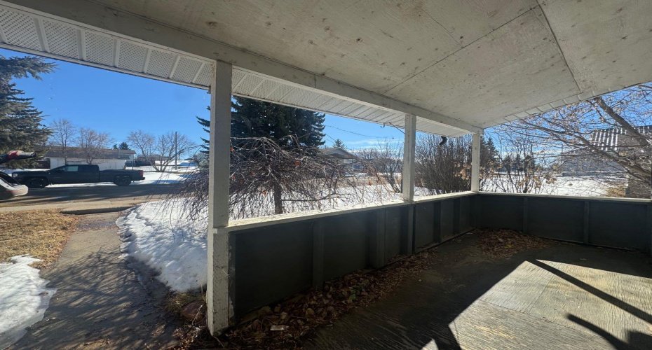 5025 48 Street, Sedgewick, Alberta T0B 4C0, 2 Bedrooms Bedrooms, ,1 BathroomBathrooms,Residential,For Sale,48,A2294365