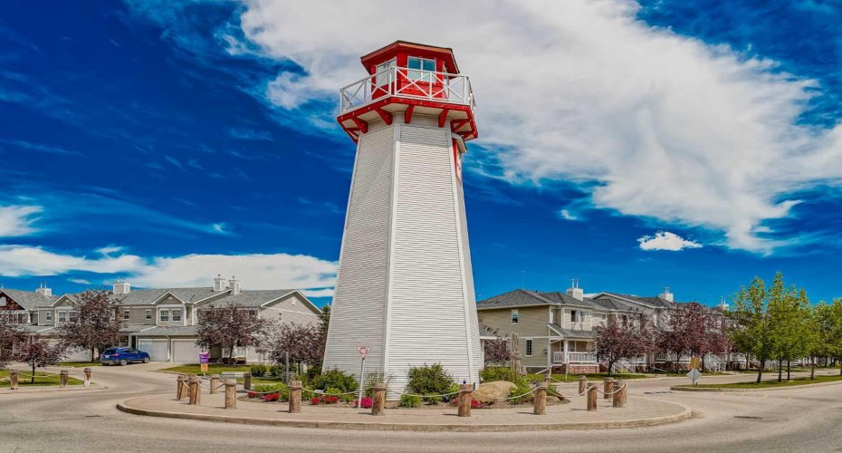 51 Country Village Villas, Calgary, Alberta T3K 0L7, 3 Bedrooms Bedrooms, ,4 BathroomsBathrooms,Residential,For Sale,Country Village,A2294713