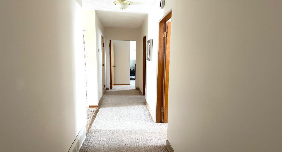 5240 50 Avenue, Holden, Alberta T0B2C0, 3 Bedrooms Bedrooms, ,1 BathroomBathrooms,Residential,For Sale,50,A2296133