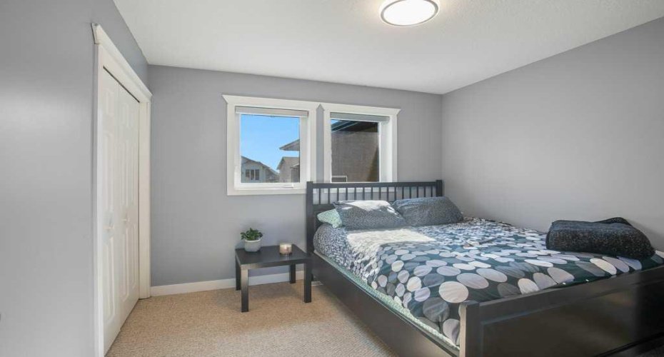 431 Carriage Lane Crossing, Carstairs, Alberta T0M 0N0, 5 Bedrooms Bedrooms, ,3 BathroomsBathrooms,Residential,For Sale,Carriage Lane,A2296251