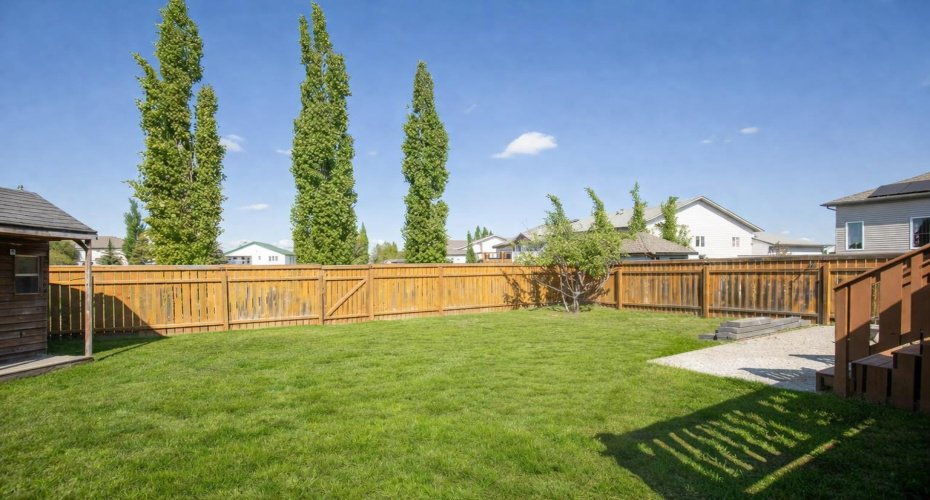 431 Carriage Lane Crossing, Carstairs, Alberta T0M 0N0, 5 Bedrooms Bedrooms, ,3 BathroomsBathrooms,Residential,For Sale,Carriage Lane,A2296251