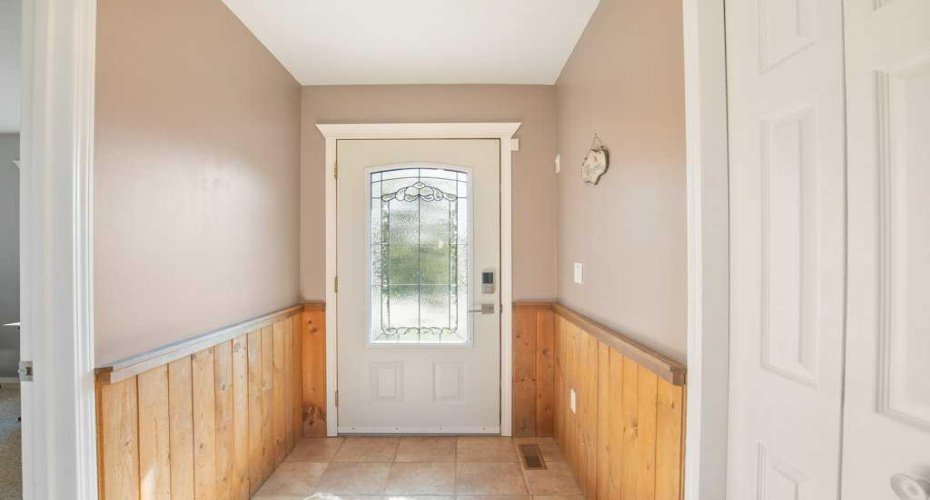 431 Carriage Lane Crossing, Carstairs, Alberta T0M 0N0, 5 Bedrooms Bedrooms, ,3 BathroomsBathrooms,Residential,For Sale,Carriage Lane,A2296251