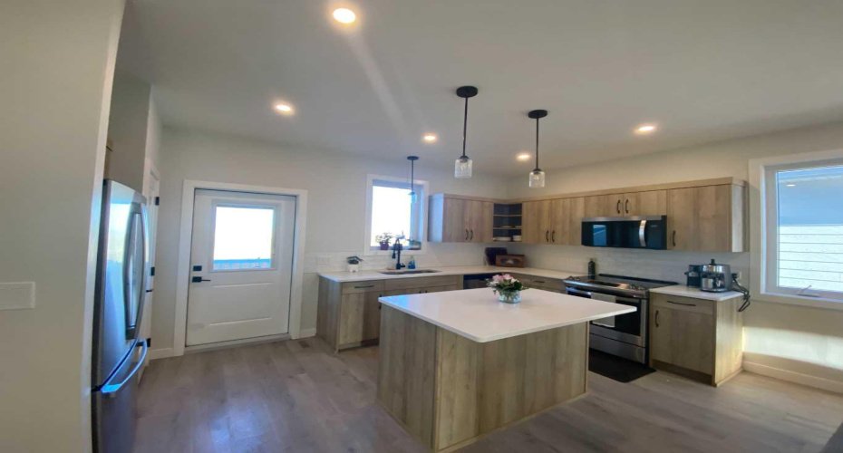 130 Prairie Gold St, Taber, Alberta T1G 0G3, 3 Bedrooms Bedrooms, ,3 BathroomsBathrooms,Residential,For Sale,Prairie Gold St,A2296538