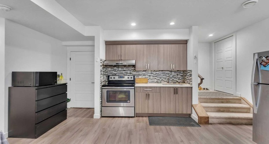 43 Saddlelake Manor, Calgary, Alberta T3J 0W2, 6 Bedrooms Bedrooms, ,5 BathroomsBathrooms,Residential,For Sale,Saddlelake,A2296543