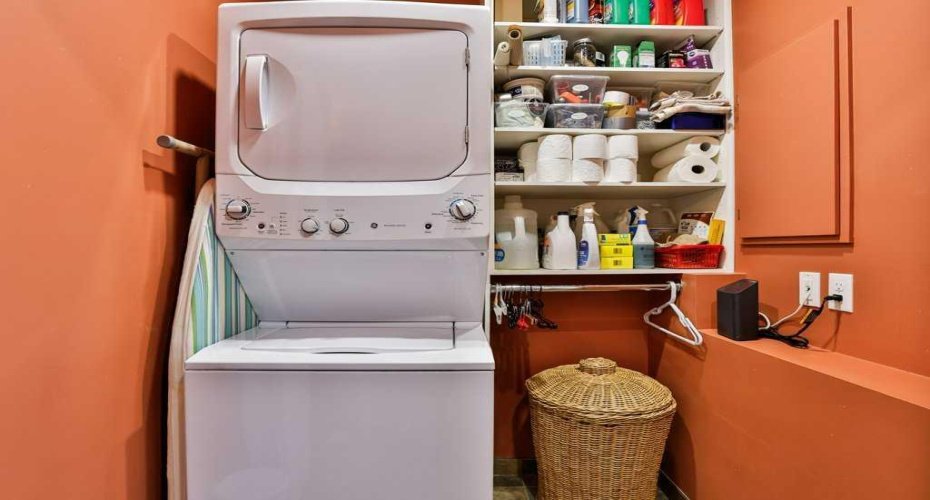 18 Coachwood Road, Lethbridge, Alberta T1K 6B5, 4 Bedrooms Bedrooms, ,3 BathroomsBathrooms,Residential,For Sale,Coachwood,A2296650