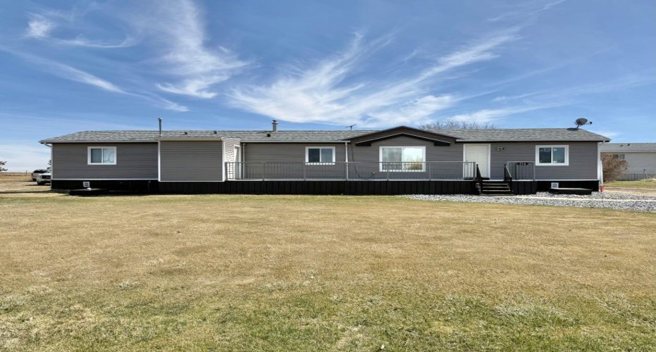 57 142070 TR 191, Rural Newell, County of, Alberta T1R 0S1, 3 Bedrooms Bedrooms, ,2 BathroomsBathrooms,Residential,For Sale,191,A2297045