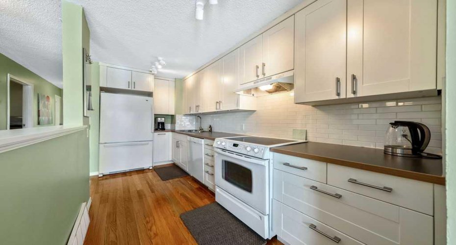 50 Cedarwood Rise, Calgary, Alberta T2W3H9, 4 Bedrooms Bedrooms, ,3 BathroomsBathrooms,Residential,For Sale,Cedarwood,A2297078