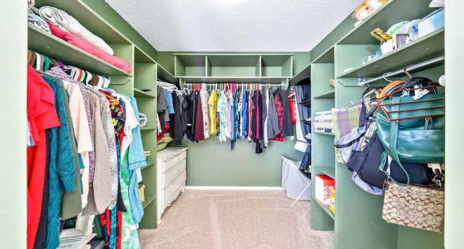 50 Cedarwood Rise, Calgary, Alberta T2W3H9, 4 Bedrooms Bedrooms, ,3 BathroomsBathrooms,Residential,For Sale,Cedarwood,A2297078