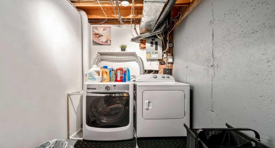 50 Cedarwood Rise, Calgary, Alberta T2W3H9, 4 Bedrooms Bedrooms, ,3 BathroomsBathrooms,Residential,For Sale,Cedarwood,A2297078