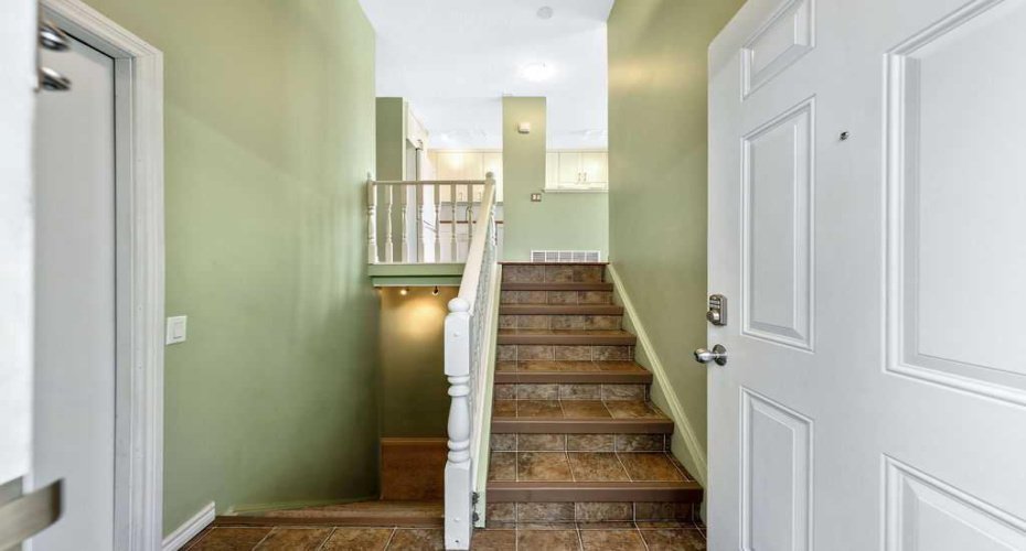 50 Cedarwood Rise, Calgary, Alberta T2W3H9, 4 Bedrooms Bedrooms, ,3 BathroomsBathrooms,Residential,For Sale,Cedarwood,A2297078