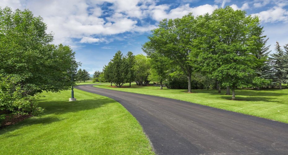 234009 48 Street, De Winton, Alberta T0L0X0, 5 Bedrooms Bedrooms, ,6 BathroomsBathrooms,Residential,For Sale,48,A2297588