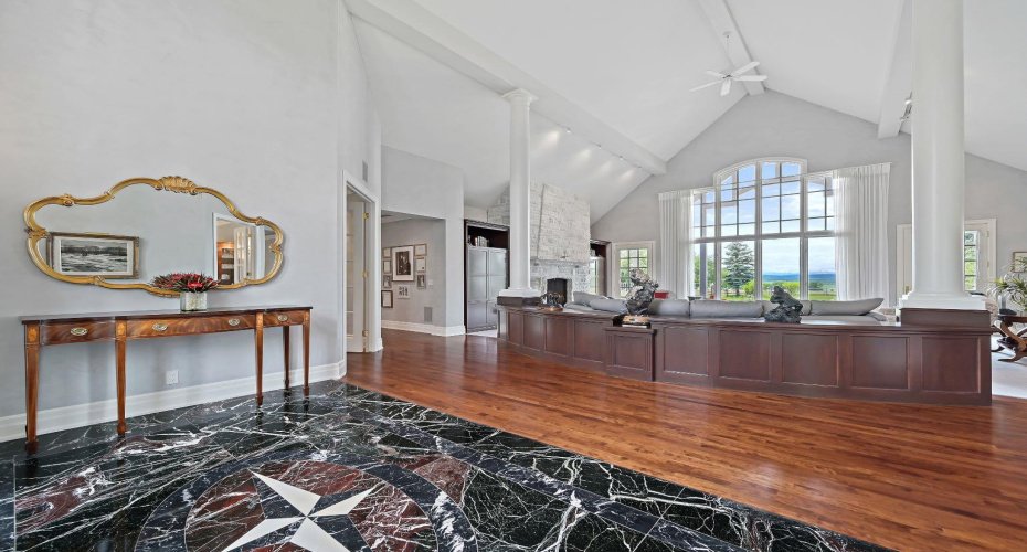 234009 48 Street, De Winton, Alberta T0L0X0, 5 Bedrooms Bedrooms, ,6 BathroomsBathrooms,Residential,For Sale,48,A2297588