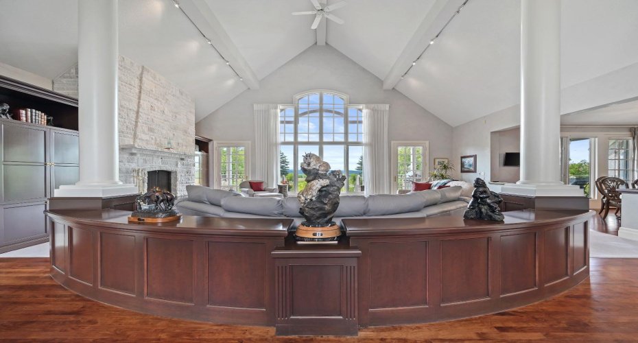 234009 48 Street, De Winton, Alberta T0L0X0, 5 Bedrooms Bedrooms, ,6 BathroomsBathrooms,Residential,For Sale,48,A2297588