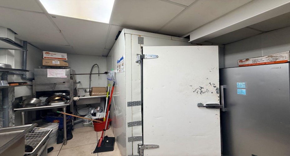 219 Centre Street, High River, Alberta T1V1M3, ,Commercial,For Sale,Centre,A2297746