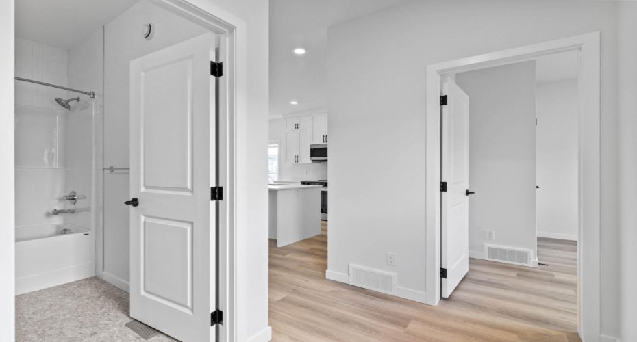 231 Vista Road, Crossfield, Alberta T0M 0S0, 4 Bedrooms Bedrooms, ,3 BathroomsBathrooms,Residential,For Sale,Vista,A2298496