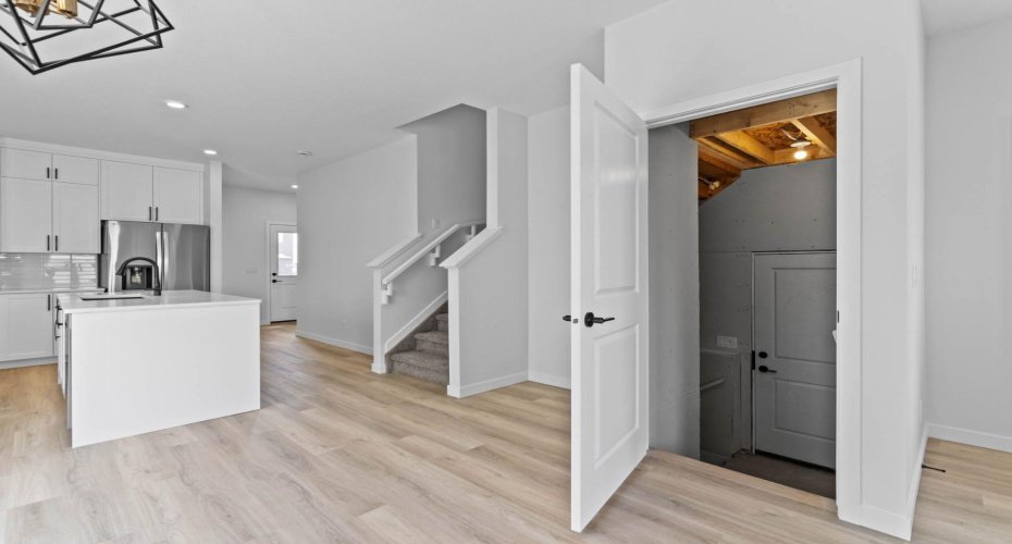 231 Vista Road, Crossfield, Alberta T0M 0S0, 4 Bedrooms Bedrooms, ,3 BathroomsBathrooms,Residential,For Sale,Vista,A2298496