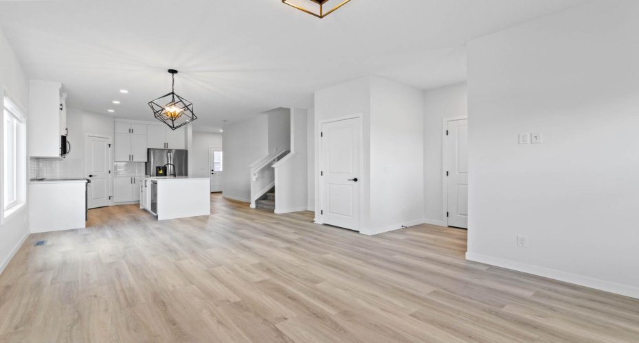 231 Vista Road, Crossfield, Alberta T0M 0S0, 4 Bedrooms Bedrooms, ,3 BathroomsBathrooms,Residential,For Sale,Vista,A2298496