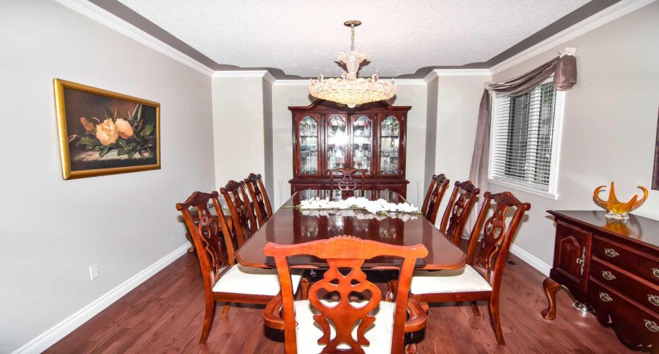 148 Scenic View Close, Calgary, Alberta T3L1Z4, 4 Bedrooms Bedrooms, ,4 BathroomsBathrooms,Residential,For Sale,Scenic View,A2300501