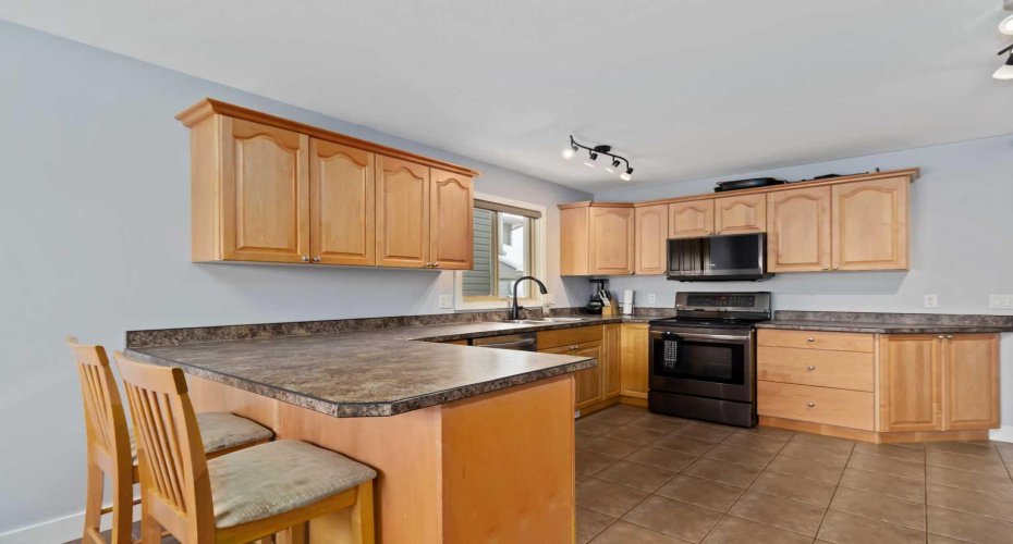 117 Violet Street, Fort McMurray, Alberta T9K 0H2, 5 Bedrooms Bedrooms, ,3 BathroomsBathrooms,Residential,For Sale,Violet,A2300667