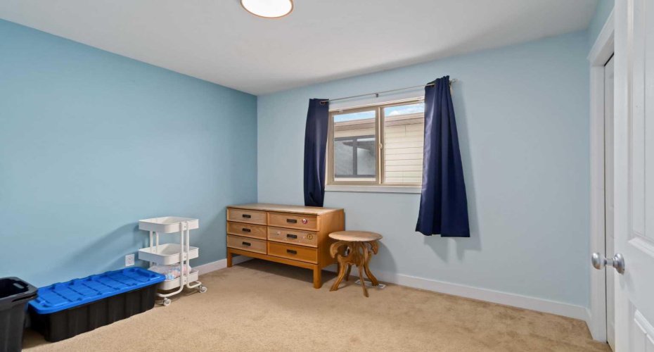 117 Violet Street, Fort McMurray, Alberta T9K 0H2, 5 Bedrooms Bedrooms, ,3 BathroomsBathrooms,Residential,For Sale,Violet,A2300667