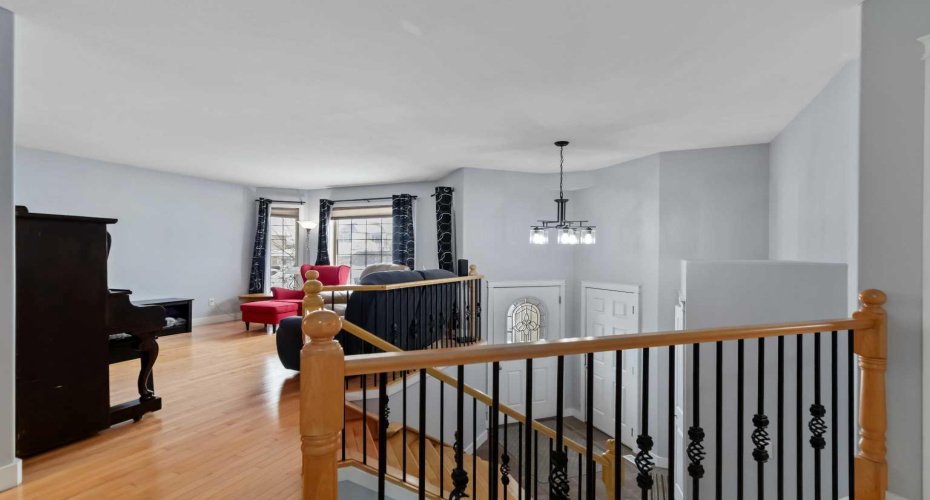 117 Violet Street, Fort McMurray, Alberta T9K 0H2, 5 Bedrooms Bedrooms, ,3 BathroomsBathrooms,Residential,For Sale,Violet,A2300667