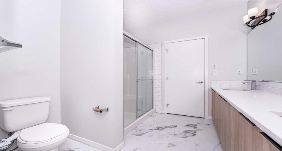 40 Carrington Plaza, Calgary, Alberta T3P 1X7, 2 Bedrooms Bedrooms, ,2 BathroomsBathrooms,Residential,For Sale,Carrington,A2301038