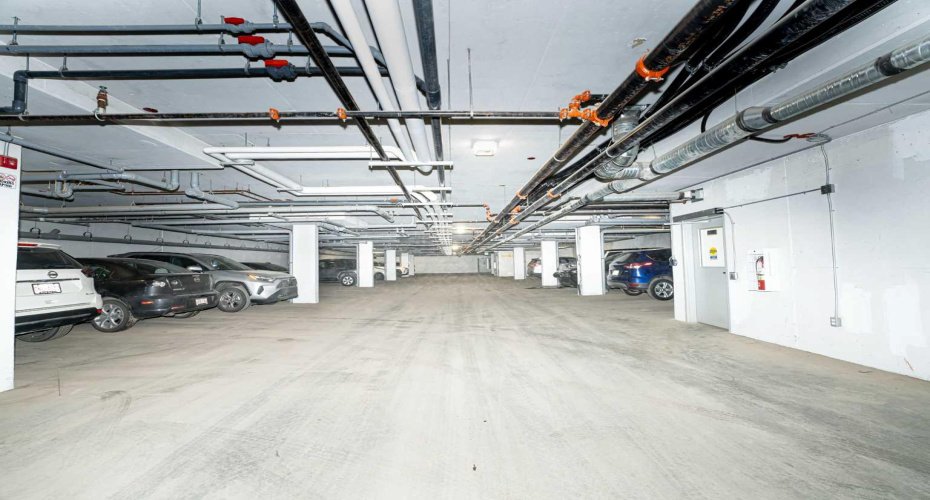 40 Carrington Plaza, Calgary, Alberta T3P 1X7, 2 Bedrooms Bedrooms, ,2 BathroomsBathrooms,Residential,For Sale,Carrington,A2301038