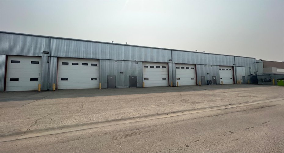 554 Carmichael, Hinton, Alberta t7v1s8, ,Commercial,For Lease,Carmichael,A2051913