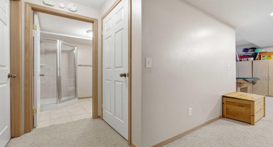 105 Crystalridge Drive, Okotoks, Alberta T1S 1P4, 5 Bedrooms Bedrooms, ,4 BathroomsBathrooms,Residential,For Sale,Crystalridge,A2301384