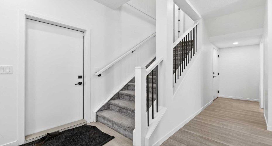 41 Copperhead Road, Calgary, Alberta T2Z 5H1, 4 Bedrooms Bedrooms, ,4 BathroomsBathrooms,Residential,For Sale,Copperhead,A2301656