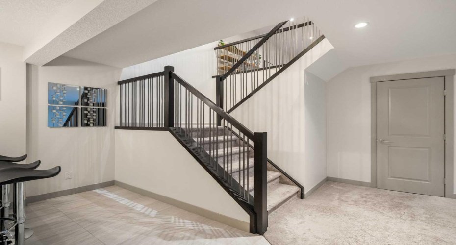 127 Lake Placid Close, Calgary, Alberta T2J 5A5, 4 Bedrooms Bedrooms, ,3 BathroomsBathrooms,Residential,For Sale,Lake Placid,A2301674