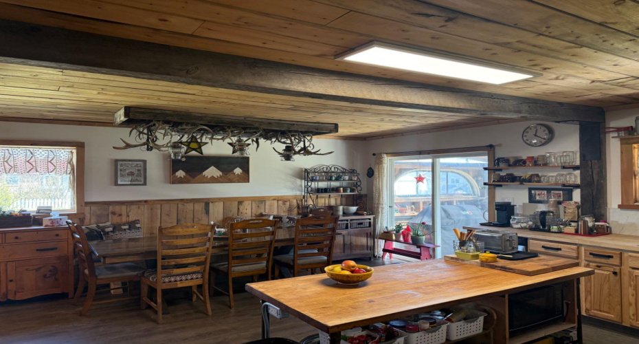 205 Hamilton Avenue, Lundbreck, Alberta T0K 1H0, 3 Bedrooms Bedrooms, ,2 BathroomsBathrooms,Residential,For Sale,Hamilton,A2301711