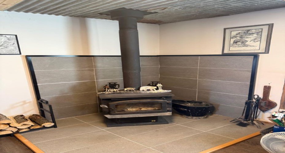 205 Hamilton Avenue, Lundbreck, Alberta T0K 1H0, 3 Bedrooms Bedrooms, ,2 BathroomsBathrooms,Residential,For Sale,Hamilton,A2301711