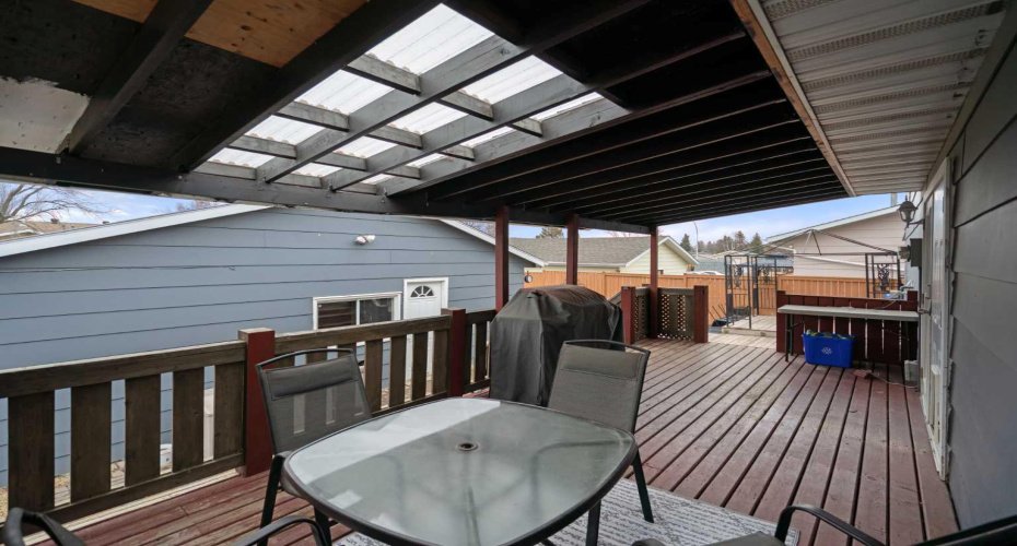 6706 Marler Drive, Camrose, Alberta T4V 3R3, 4 Bedrooms Bedrooms, ,2 BathroomsBathrooms,Residential,For Sale,Marler,A2301769