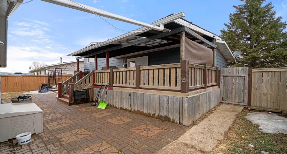 6706 Marler Drive, Camrose, Alberta T4V 3R3, 4 Bedrooms Bedrooms, ,2 BathroomsBathrooms,Residential,For Sale,Marler,A2301769