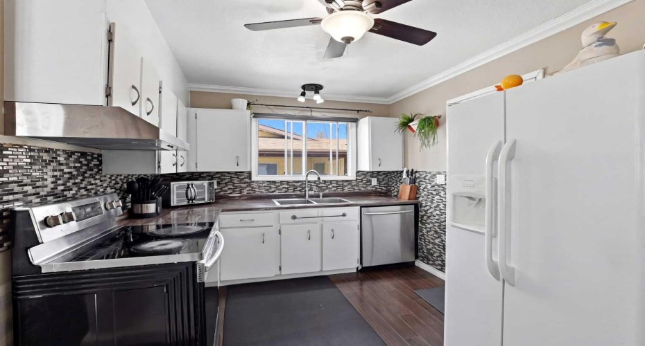 5218 Silverthorn Road, Olds, Alberta T4H 1B1, 4 Bedrooms Bedrooms, ,2 BathroomsBathrooms,Residential,For Sale,Silverthorn,A2301872