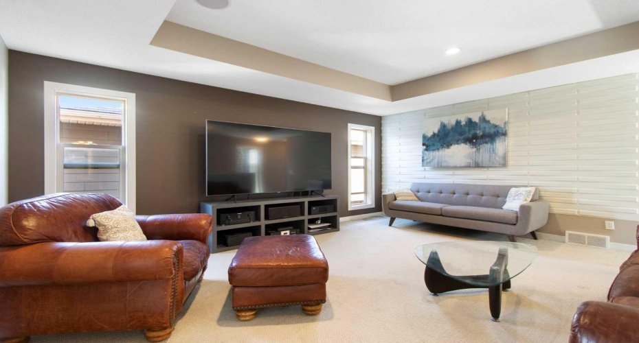 421 Mahogany Court, Calgary, Alberta T3M 0T7, 3 Bedrooms Bedrooms, ,3 BathroomsBathrooms,Residential,For Sale,Mahogany,A2301918