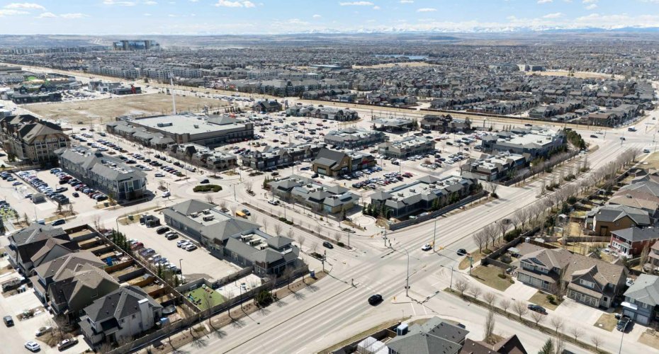 421 Mahogany Court, Calgary, Alberta T3M 0T7, 3 Bedrooms Bedrooms, ,3 BathroomsBathrooms,Residential,For Sale,Mahogany,A2301918