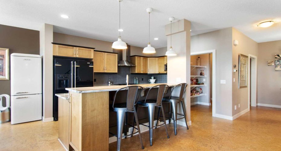 421 Mahogany Court, Calgary, Alberta T3M 0T7, 3 Bedrooms Bedrooms, ,3 BathroomsBathrooms,Residential,For Sale,Mahogany,A2301918