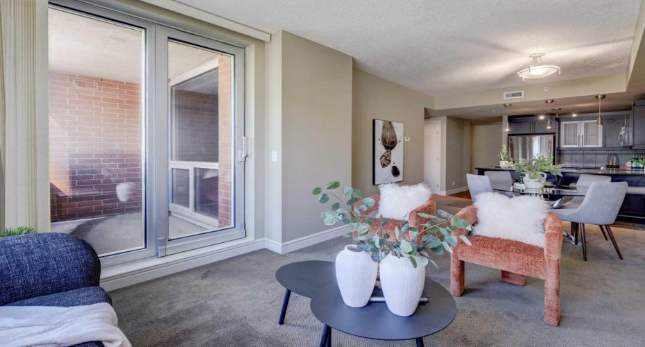 817 15 Avenue, Calgary, Alberta T2R 0H8, 1 Bedroom Bedrooms, ,1 BathroomBathrooms,Residential,For Sale,15,A2302032