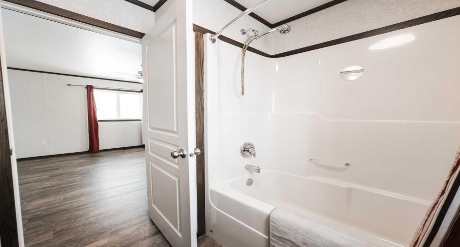 14074 Township Road 1050 Township, Rural Mackenzie County, Alberta T0H2H0, 5 Bedrooms Bedrooms, ,3 BathroomsBathrooms,Residential,For Sale,Township Road 1050,A2302040