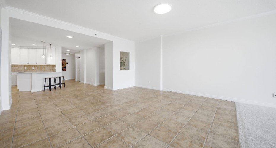 1718 14 Avenue, Calgary, Alberta T2N4Y7, 2 Bedrooms Bedrooms, ,2 BathroomsBathrooms,Residential,For Sale,14,A2302077