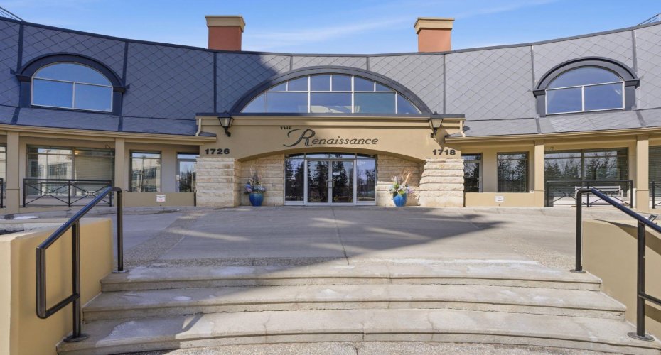 1718 14 Avenue, Calgary, Alberta T2N4Y7, 2 Bedrooms Bedrooms, ,2 BathroomsBathrooms,Residential,For Sale,14,A2302077