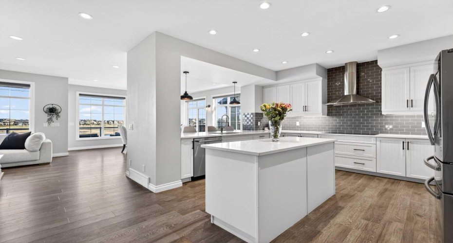 56 Masters Court, Calgary, Alberta T3M 2B8, 5 Bedrooms Bedrooms, ,4 BathroomsBathrooms,Residential,For Sale,Masters,A2302088